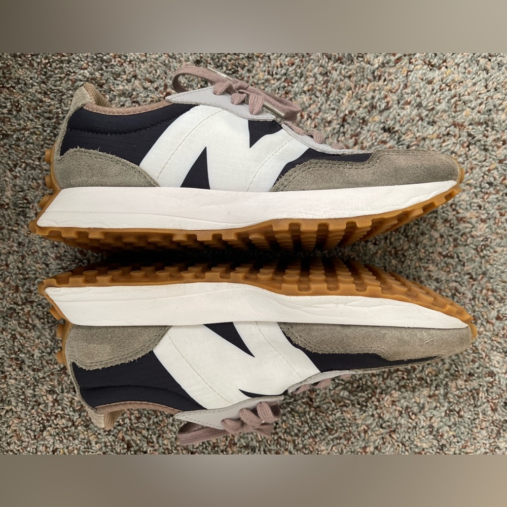 Women's Grey & Black Athletic Sneakers with White Accent - Picture 5 of 12